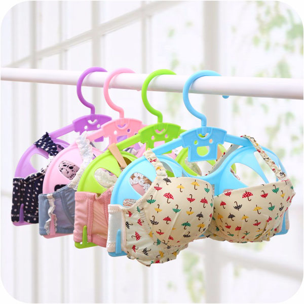 moc-treo-ao-nguc-chong-bien-dang-1