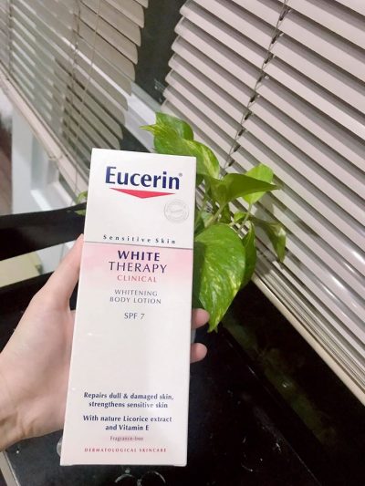 Sữa Dưỡng Thể Trắng Sáng Mịn Da Eucerin White Therapy SPF7