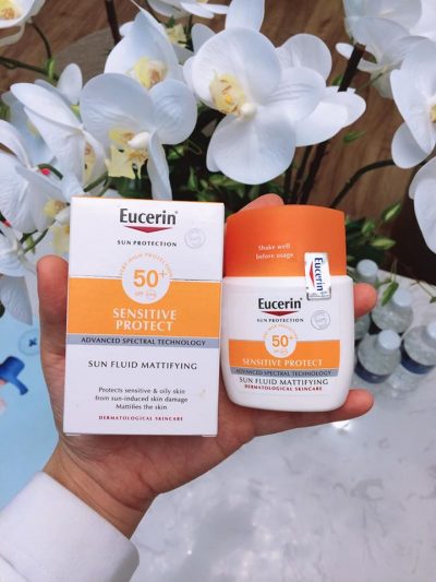 Kem chống nắng Eucerin Sun Fluid Mattifying SPF 50+