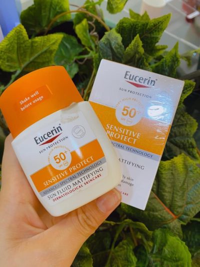 Kem chống nắng Eucerin Sun Fluid Mattifying SPF 50+